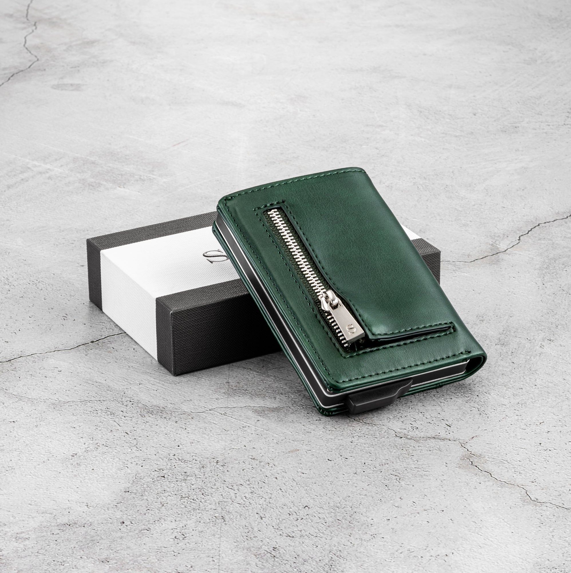 Zipper Premium Wallet Cardholder - Emerald Green